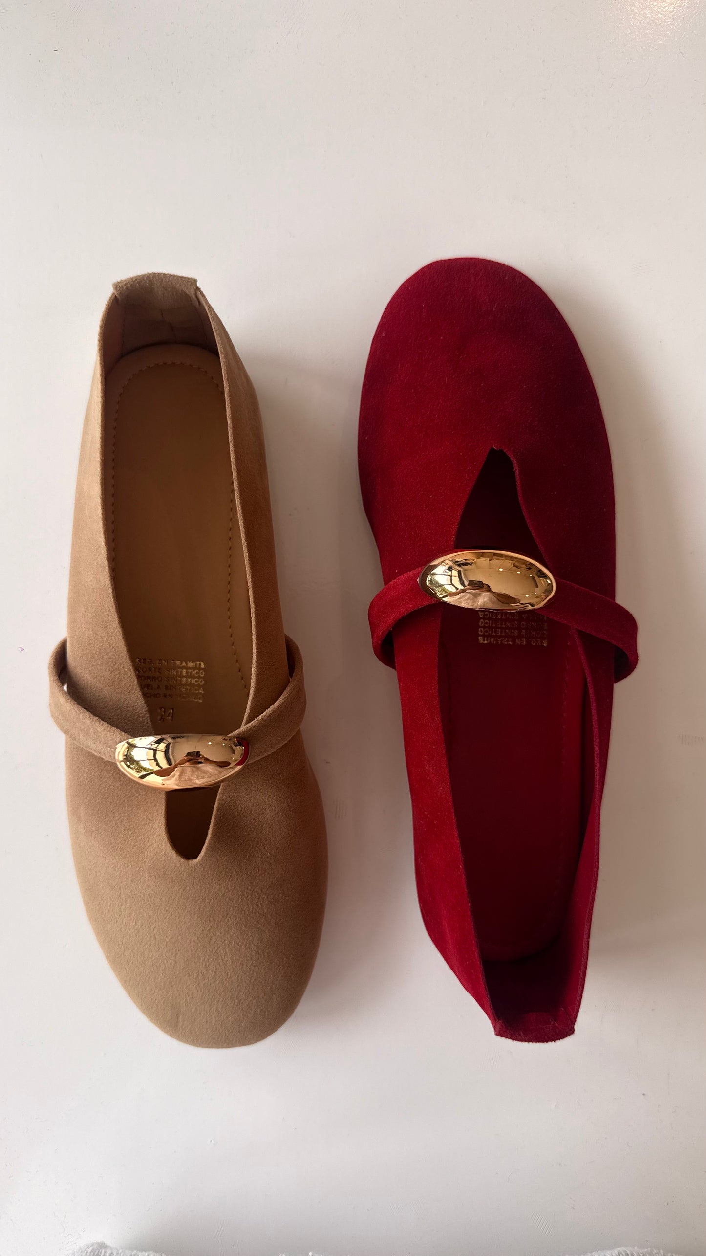 FLATS DETALLE DORADO BEIGE