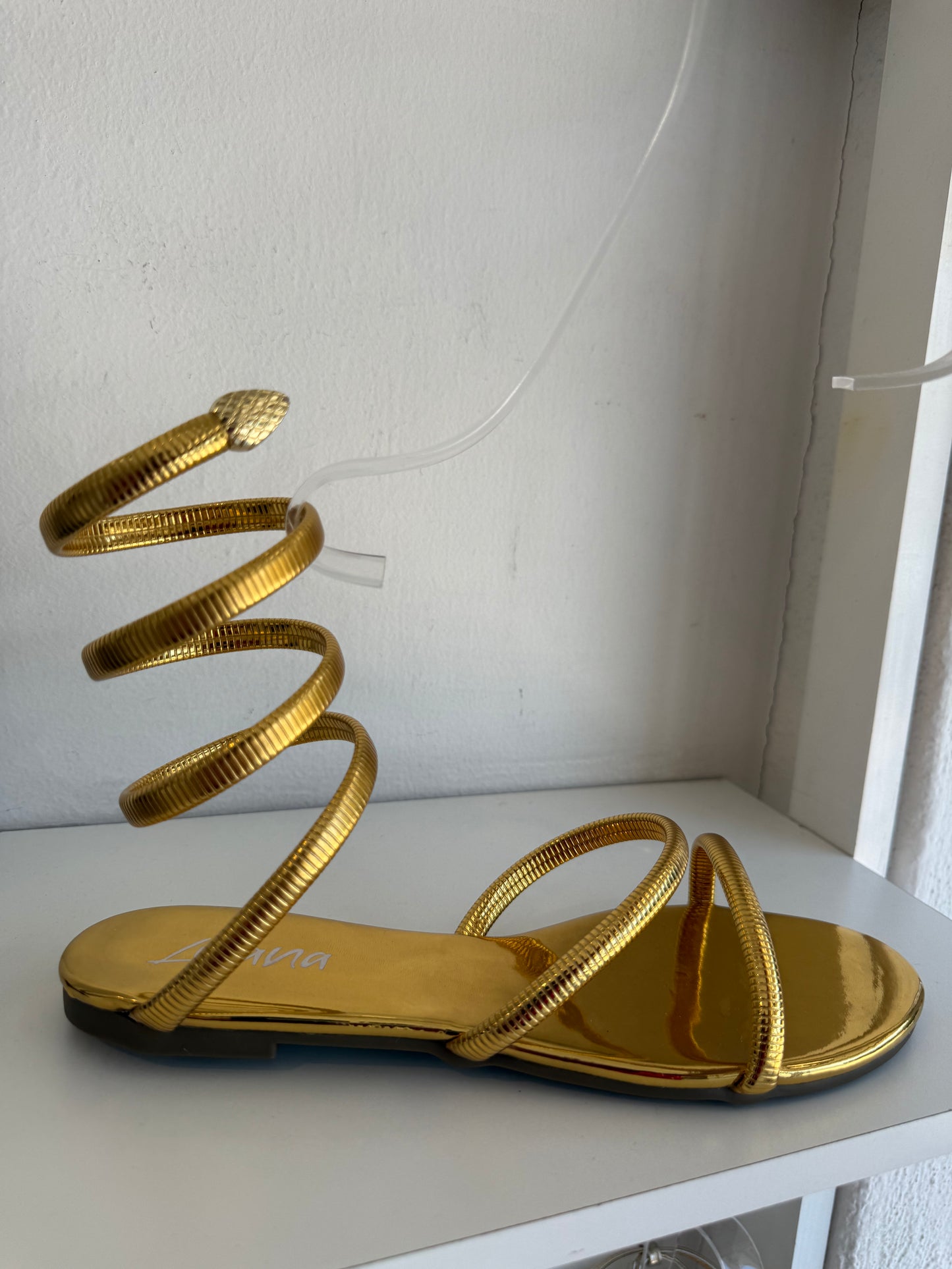SANDALS DORADAS