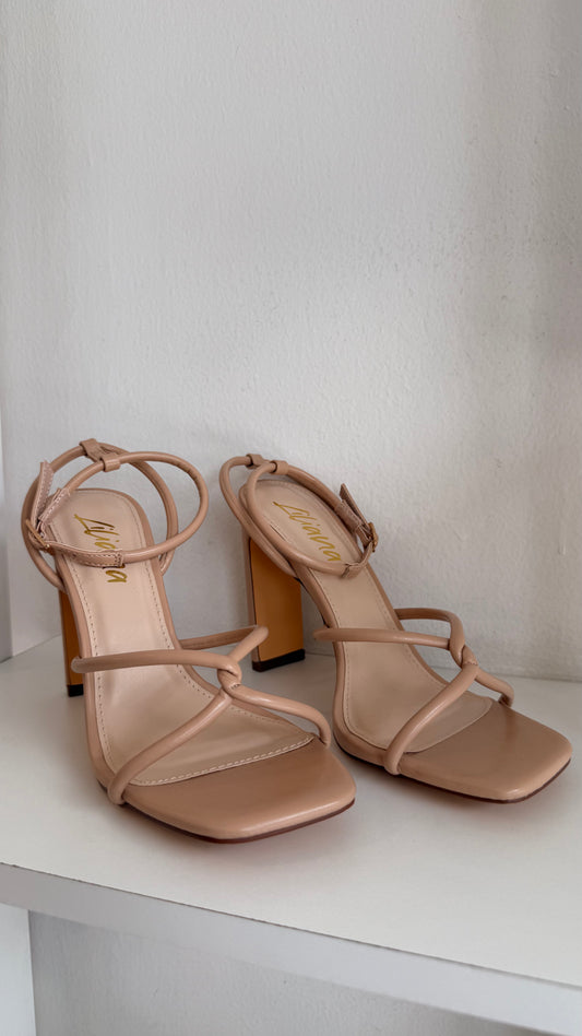 HEELS TACÓN RECTÁNGULAR