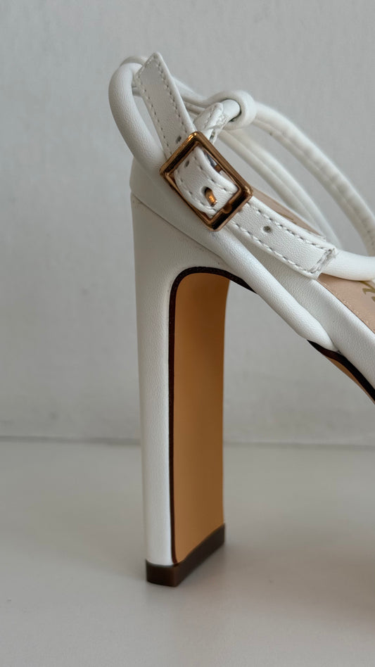 HEELS TACÓN RECTÁNGULAR