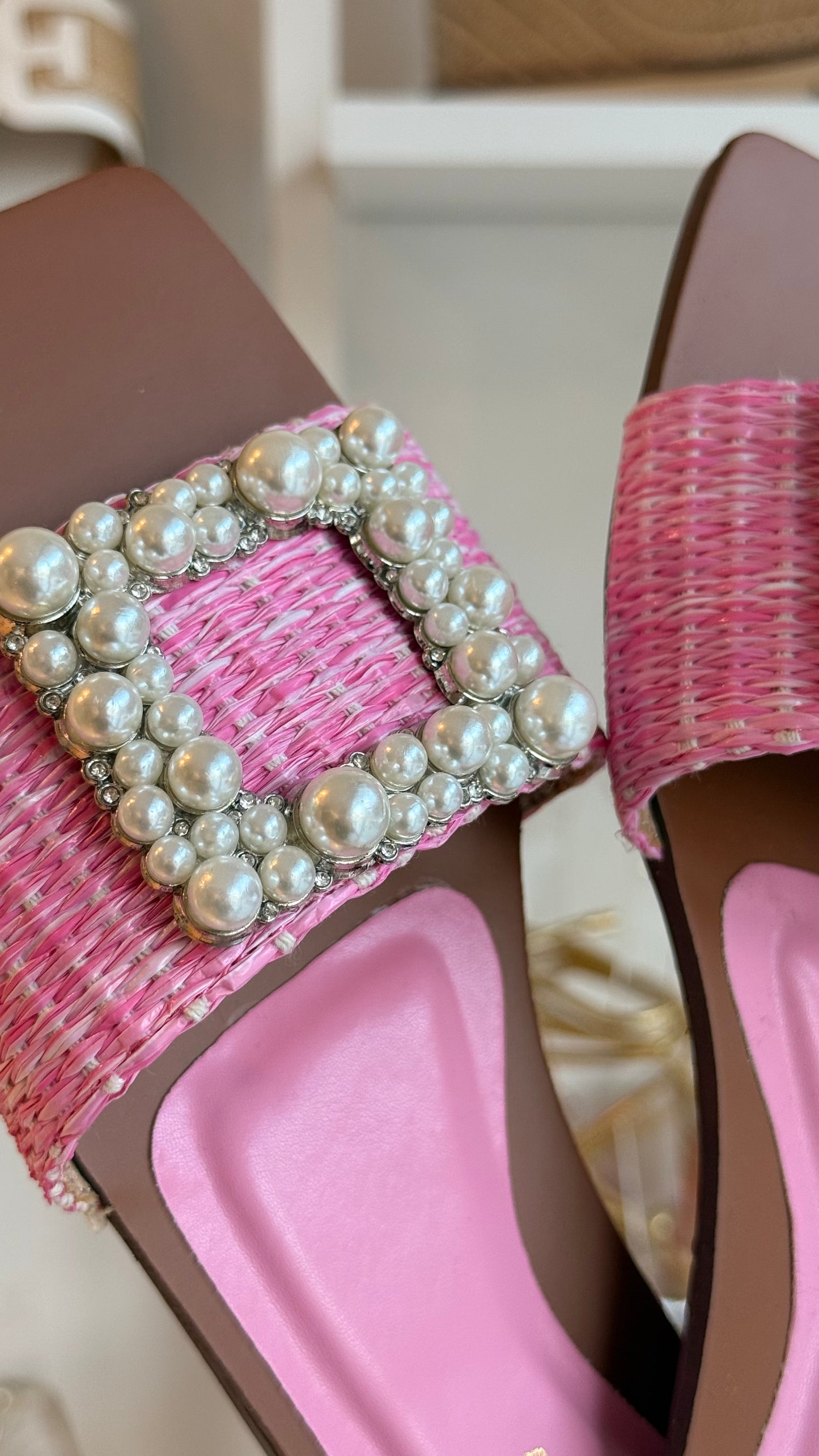 SANDALIAS ROSITAS CON PERLAS