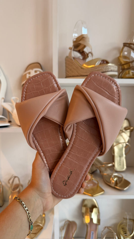 SANDALIAS NUDE SUELA CROCO