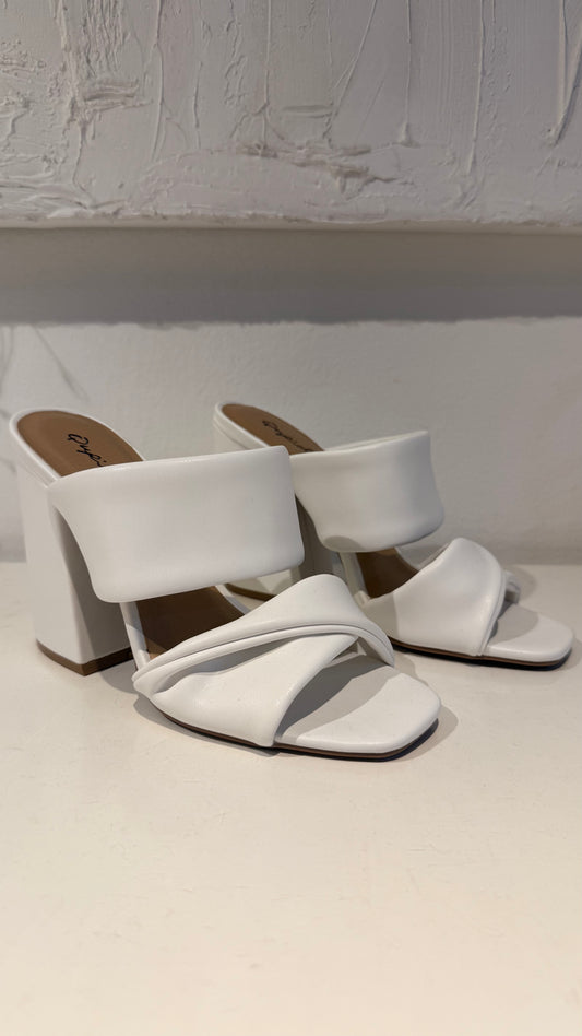 BLOCK HEELS DOBLE STRAP QUPID BLANCO