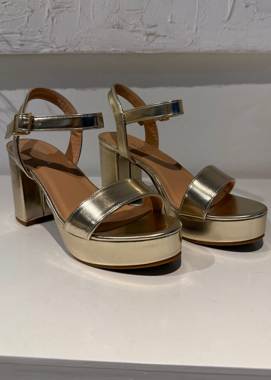 PLATAFORMAS DORADAS TOP MODA