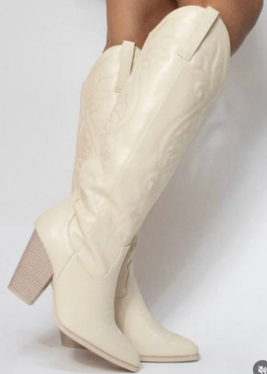 MAXI COWBOY BOOTS LATTE DE TACÓN FOREVER