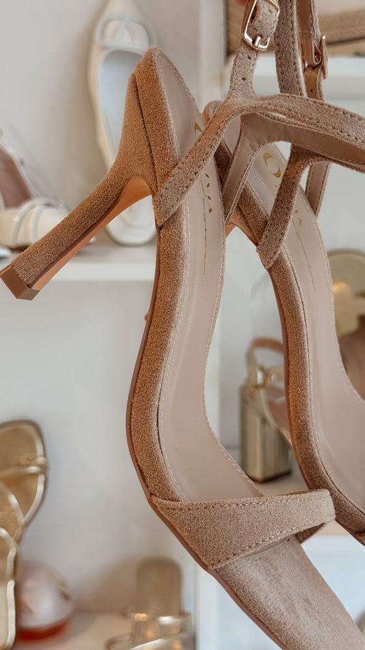 HEELS NUDE DE GAMUZA OLIVIA