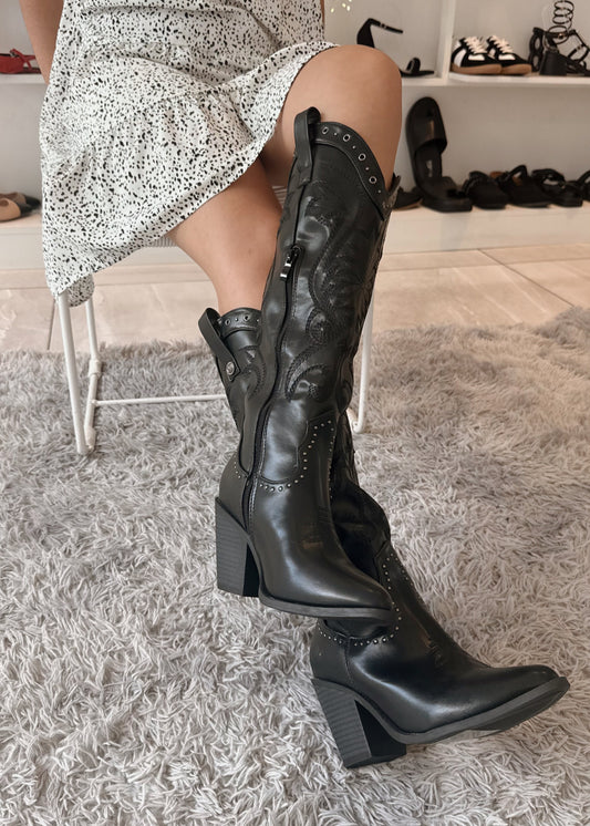 COWBOY BOOTS NEGRAS ESTOPEROLES