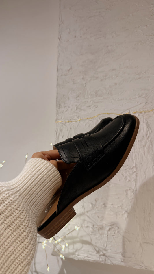 MULES NEGROS SUELA MADERA