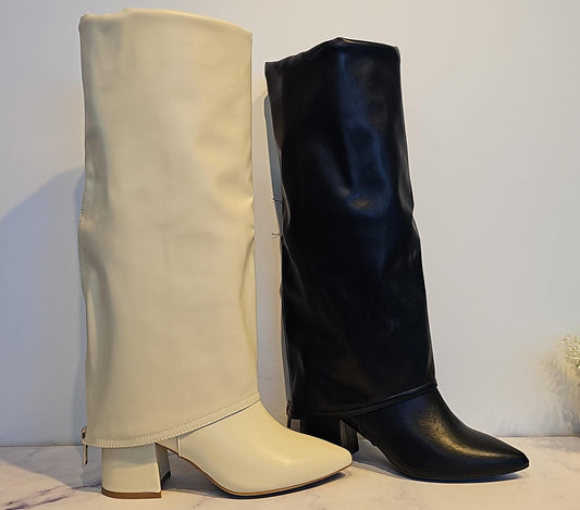 BOTAS FANCY CON CAPA COLOR BLANCO LATTE