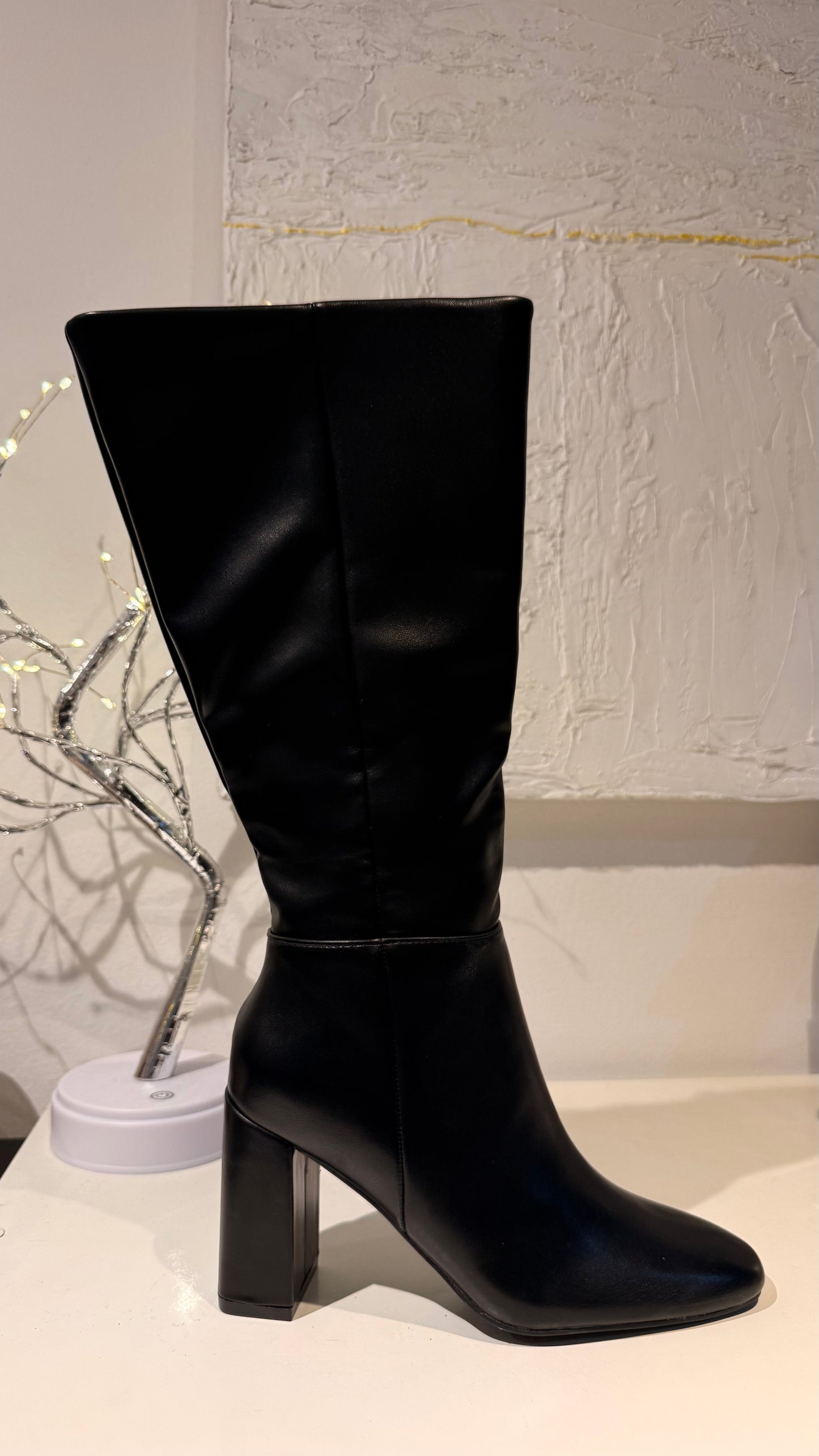 BOTAS TACÓN CUADRADO LILIANA