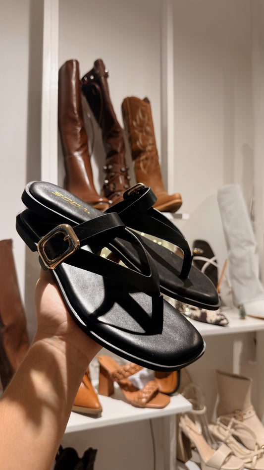 SANDALIA THONG DE PISO