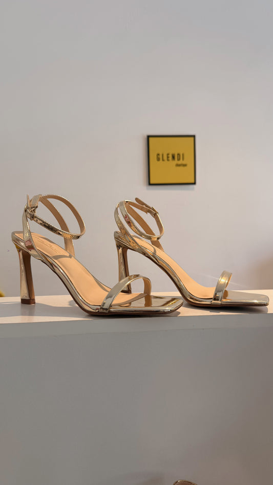 CLASSIC HEELS DORADO ANNE MICHELLE