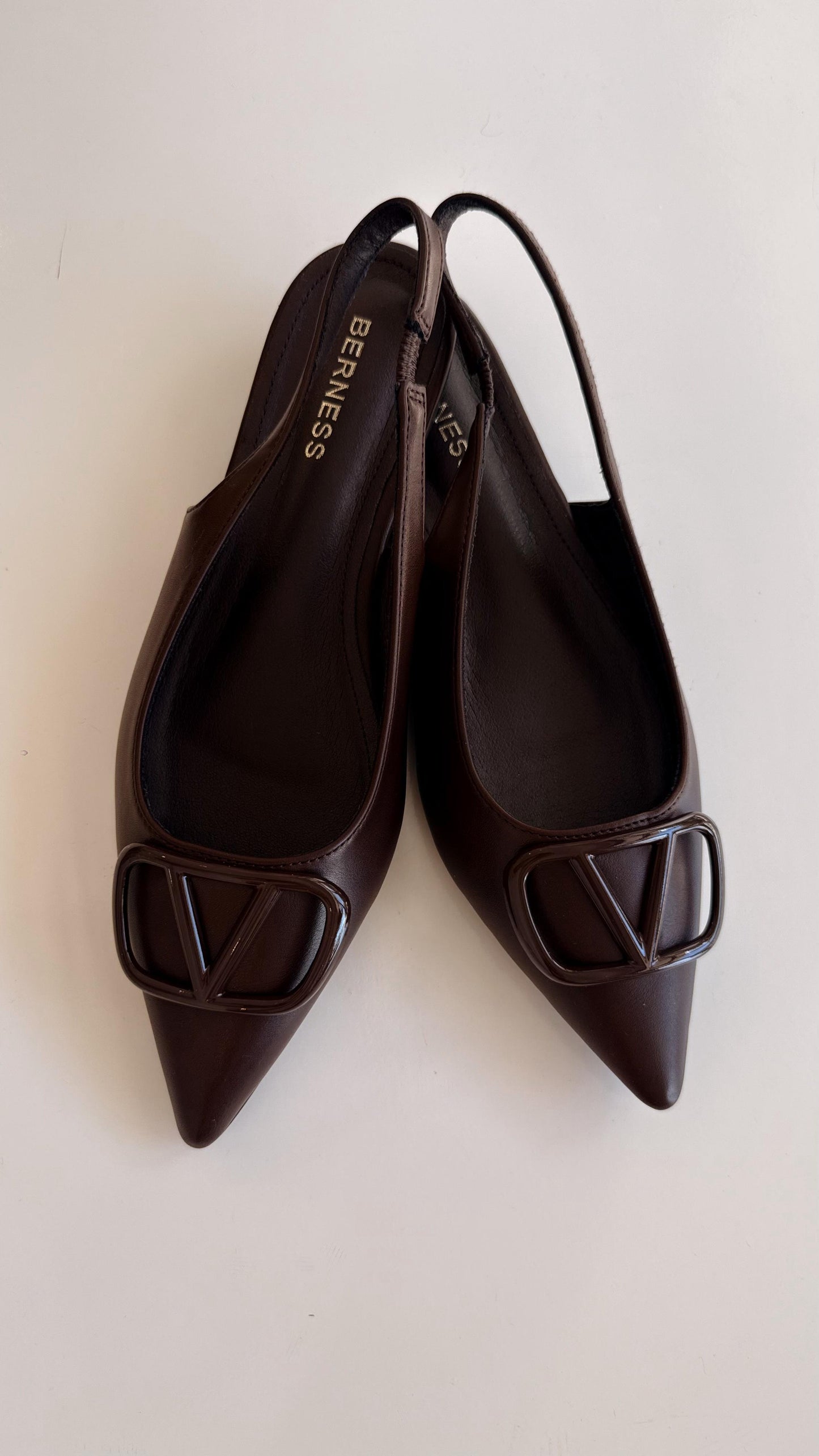 MULES V CHOCOLATE