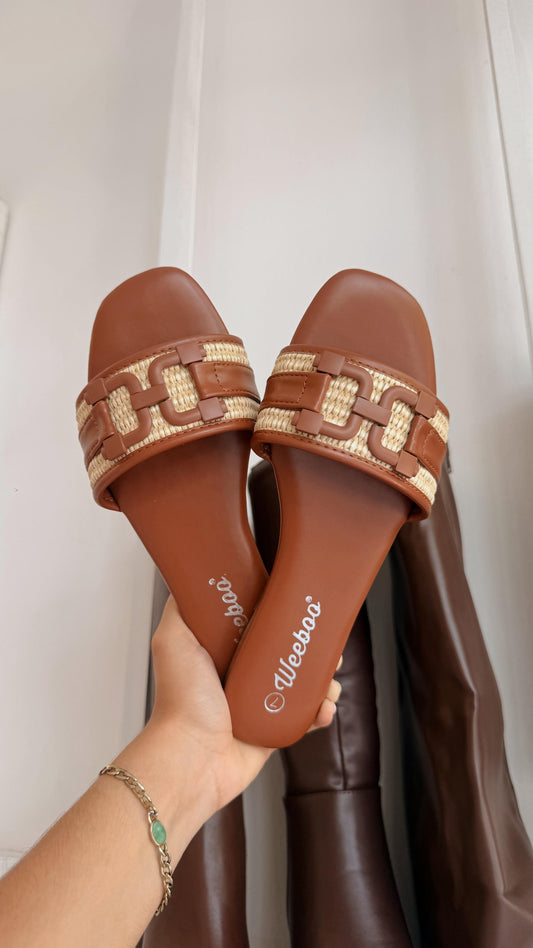 SANDALIAS WEEBO CAFÉ